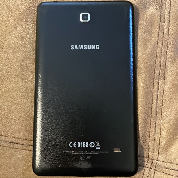 Samsung galaxy tab 4 - Picture 3 of 3